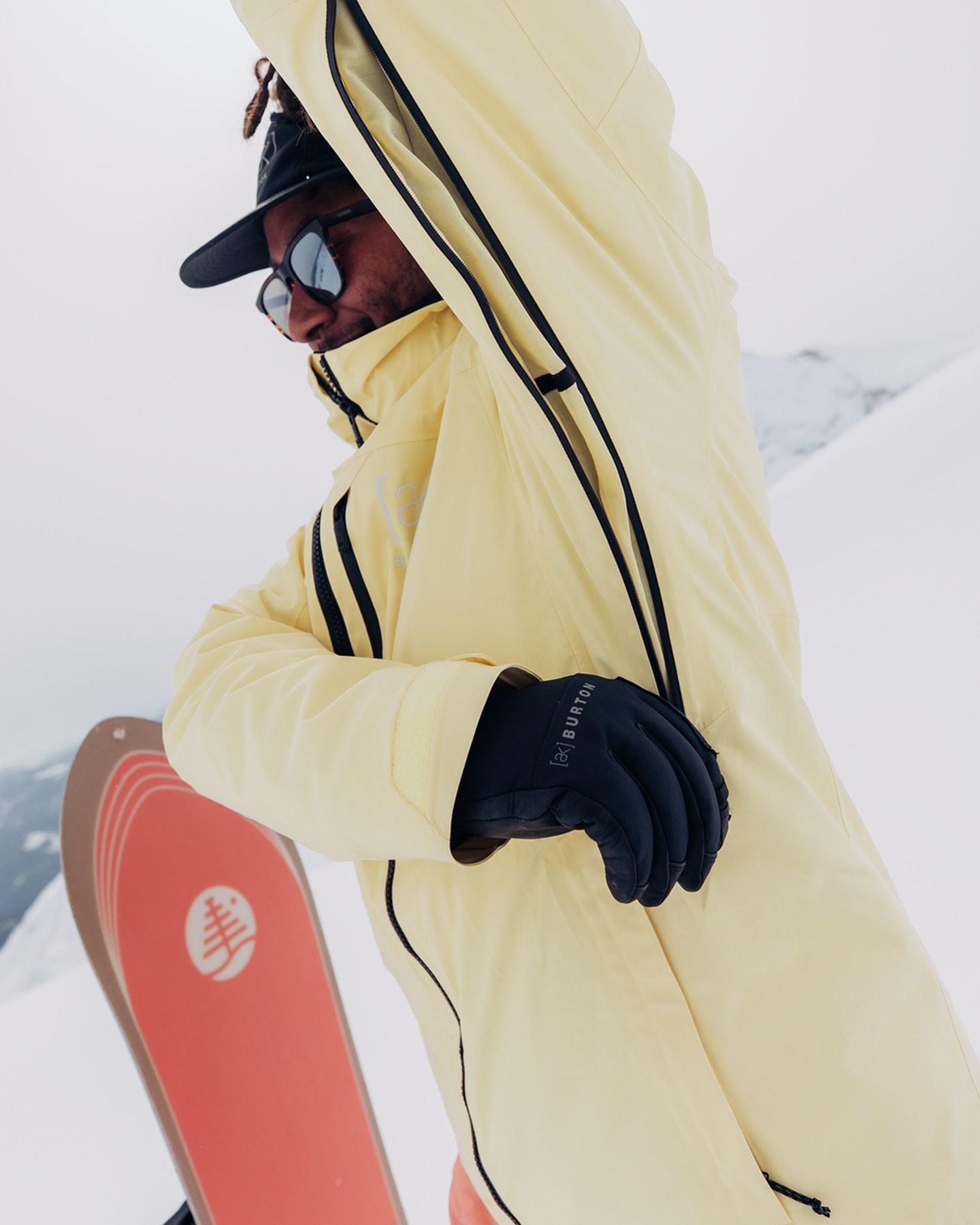 Burton Men's [ak]® Helitack Gore‑Tex 2L Stretch Snow Jacket - Buttermilk Men's Snow Jackets - Trojan Wake Ski Snow