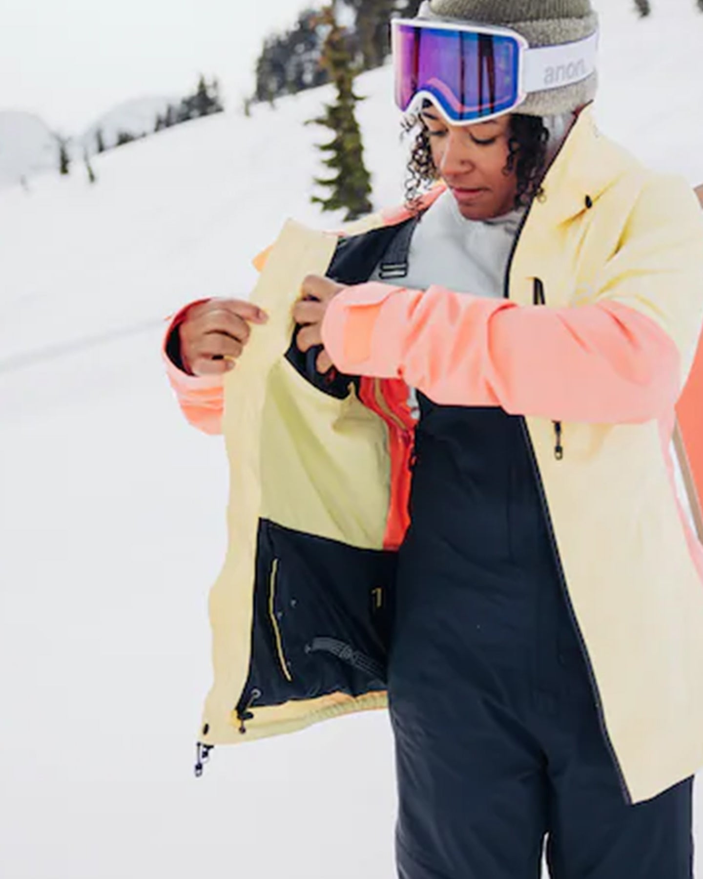 Burton Women's [ak]® Upshift Gore-Tex 2L Snow Jacket - Buttermilk/Reef Pink Snow Jackets - Trojan Wake Ski Snow