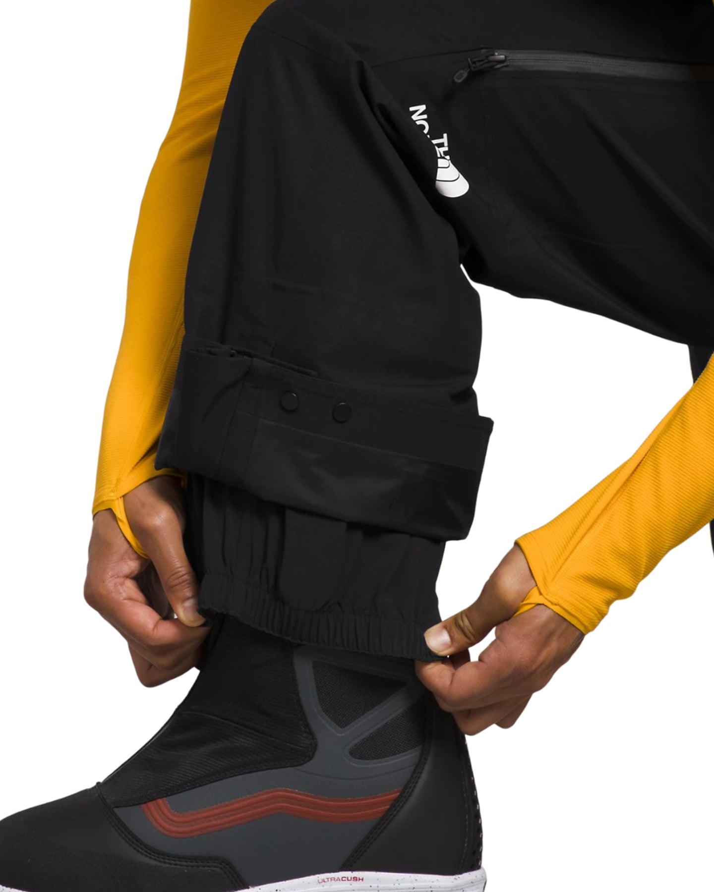 The North Face Men s Ceptor Snow Bib Tnf Black Shop Snow Pants Suits at Trojan Wake Ski Snow Snow Skiers Warehouse
