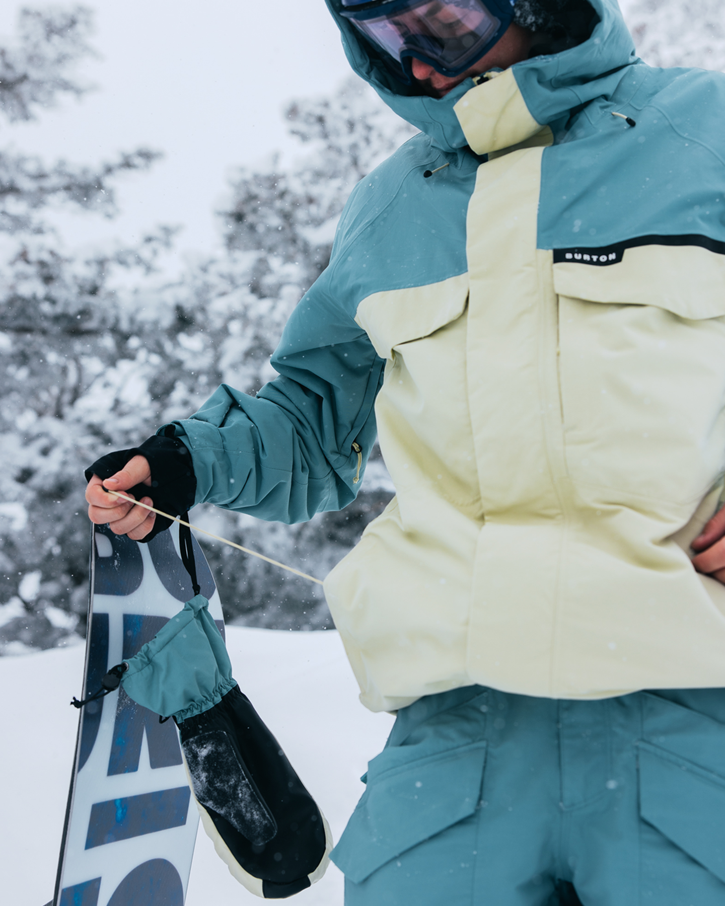 Burton Men's Covert 2.0 Snow Jacket - Rock Lichen/Mushroom Men's Snow Jackets - SnowSkiersWarehouse