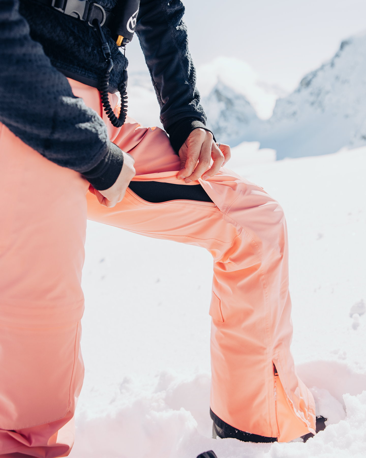 Burton Women's [ak] Summit Gore‑Tex Insulated 2L Snow Pants - Reef Pink