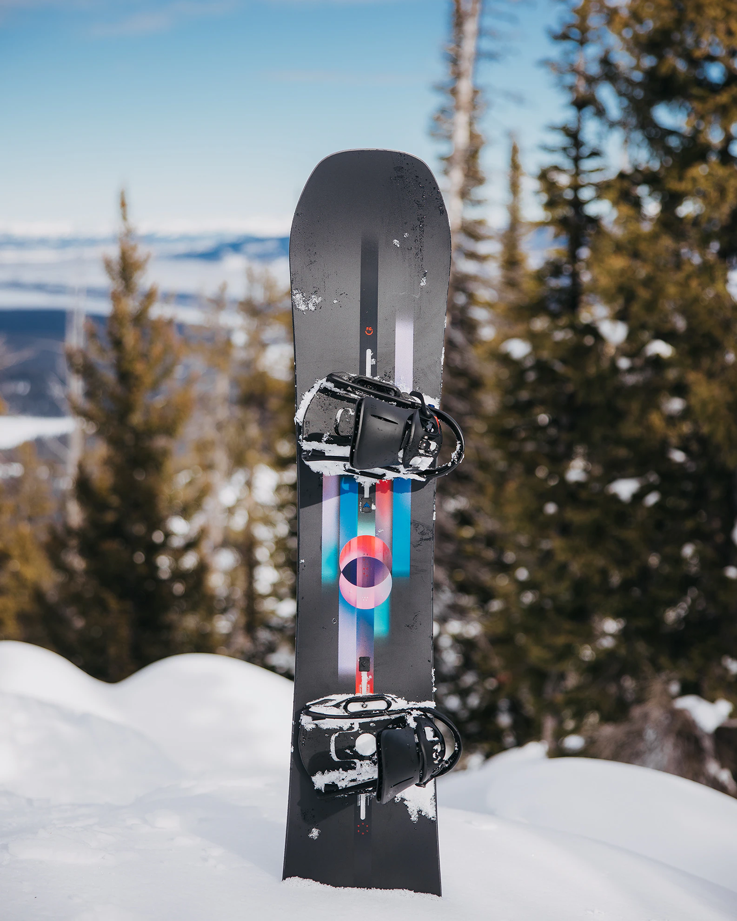 Burton Women's Feelgood Flying V Snowboard - 2025 (146) Women's Snowboards - Trojan Wake Ski Snow